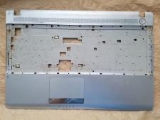 Верхня частина Samsung&nbsp;NP-RV513